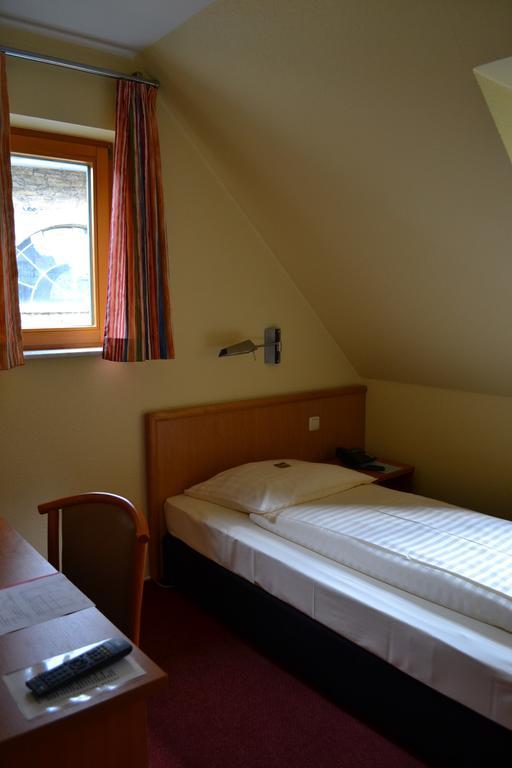 Hotel Am Schlosstor Bückeburg Zimmer foto